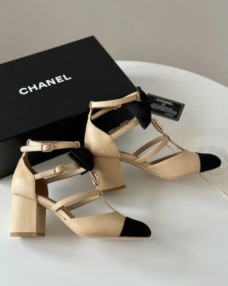 hype Chanel High Heels