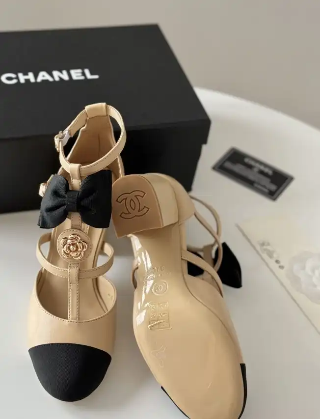 hype Chanel High Heels