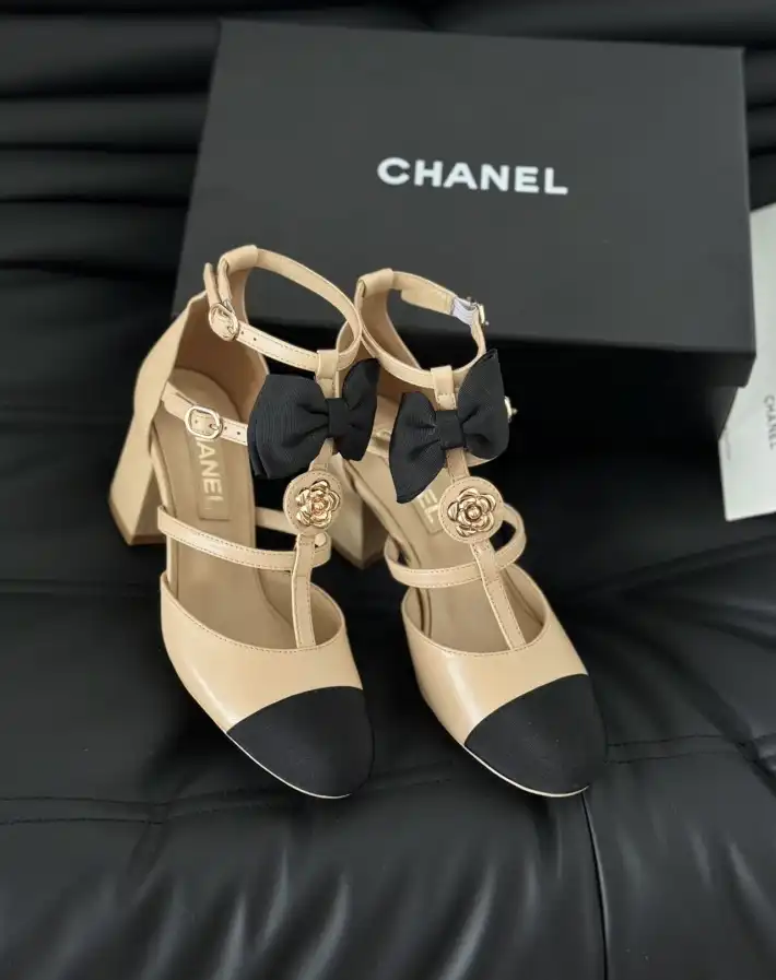 hype Chanel High Heels