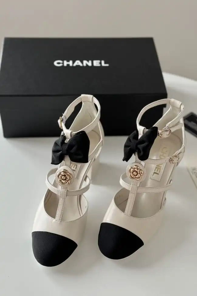 hype Chanel High Heels