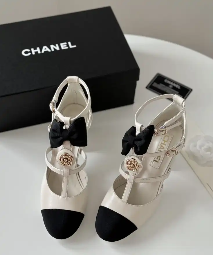 hype Chanel High Heels