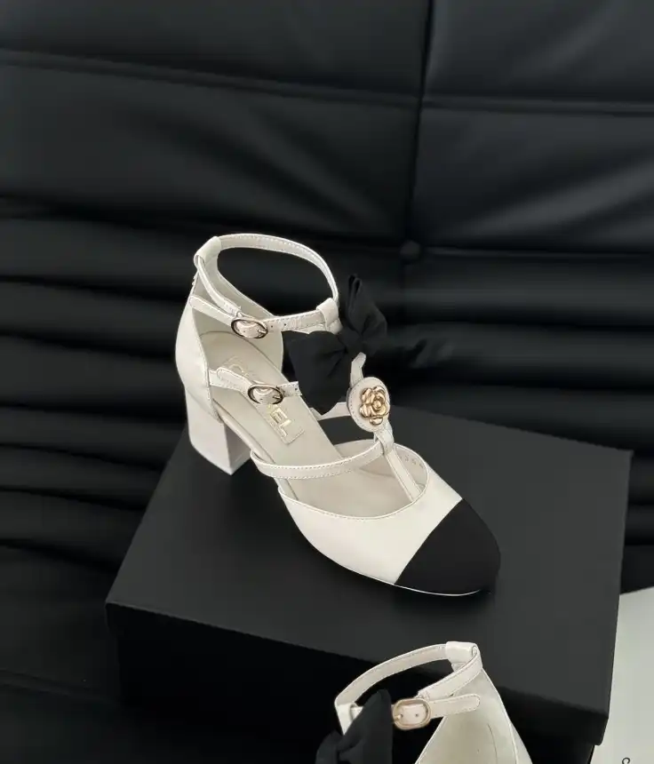 hype Chanel High Heels