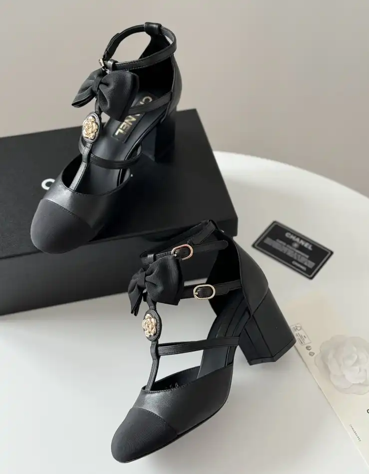 hype Chanel High Heels