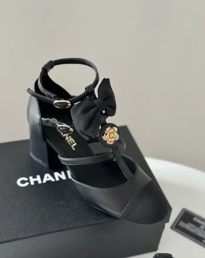 hype Chanel High Heels