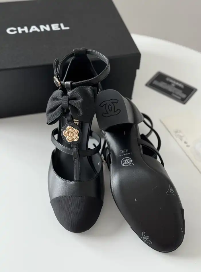 hype Chanel High Heels