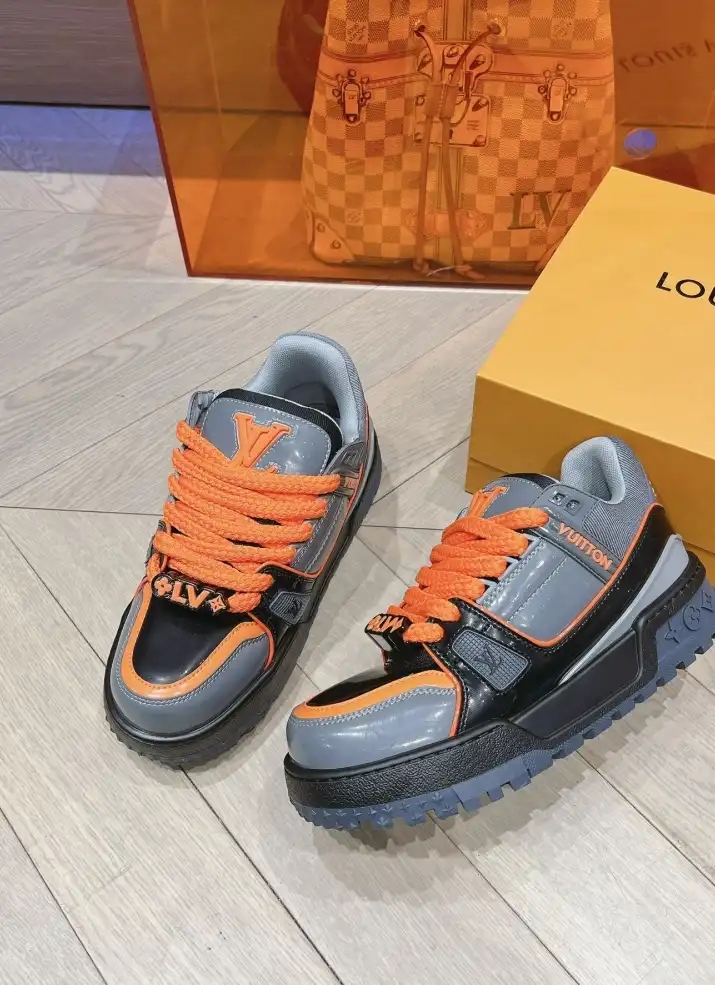 hype Louis Vuitton Sneakers