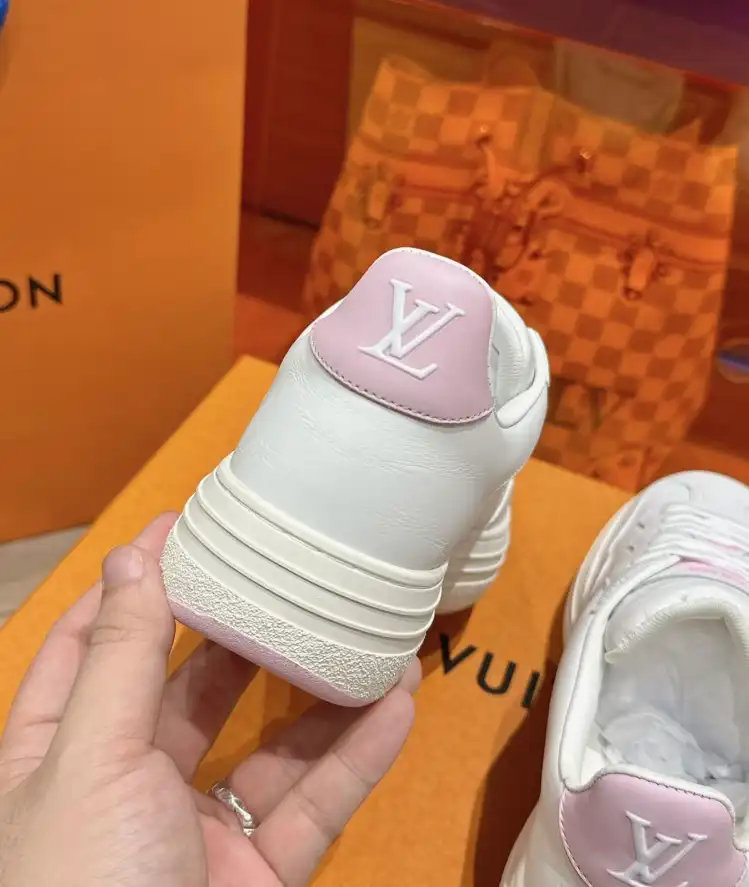 hype Louis Vuitton Sneakers