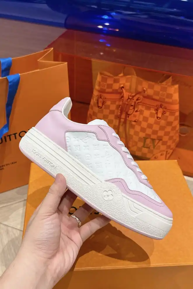 hype Louis Vuitton Sneakers