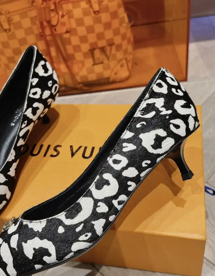 hype LV High Heels