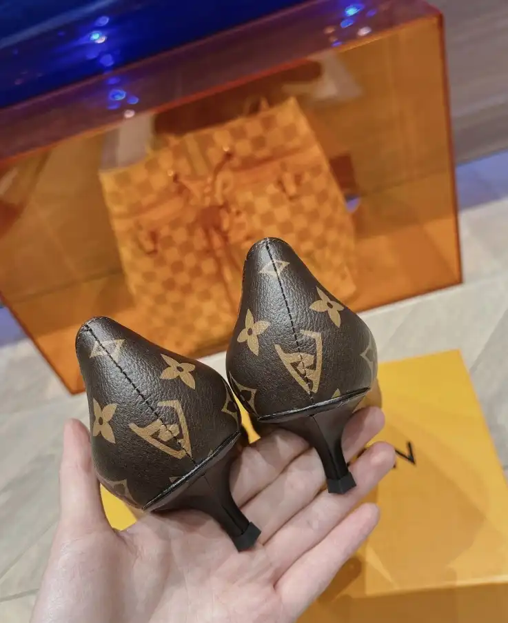 hype LV High Heels