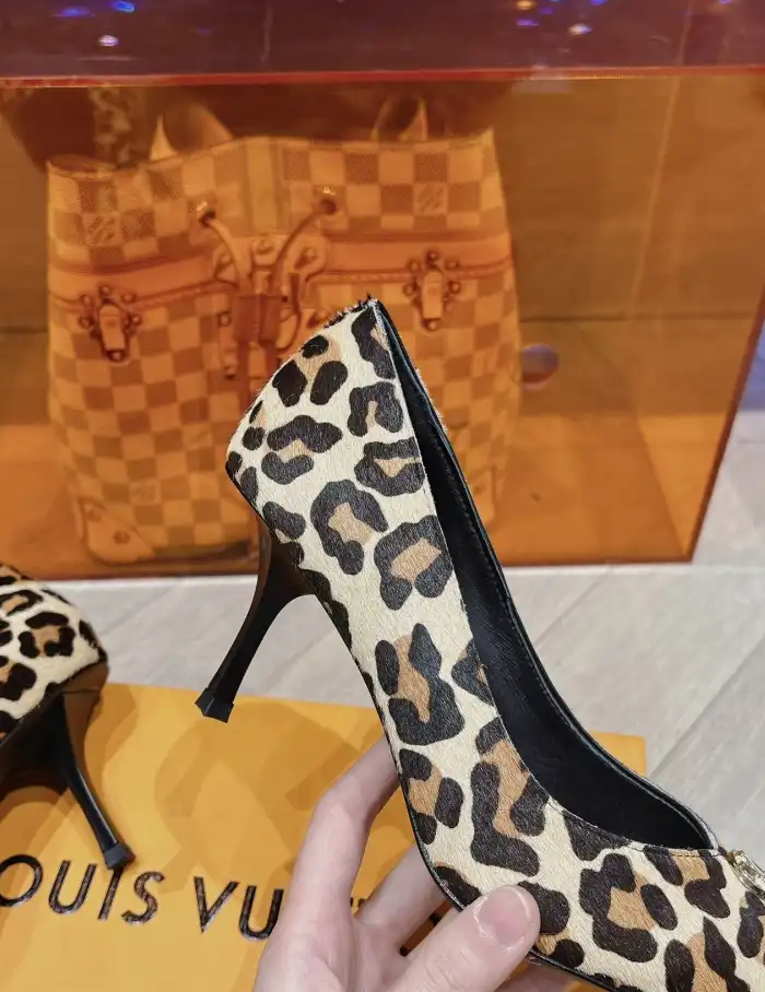 hype LV High Heels