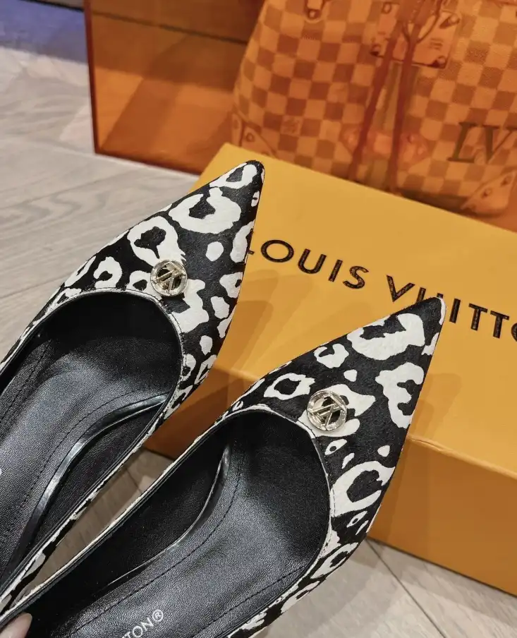 hype LV High Heels