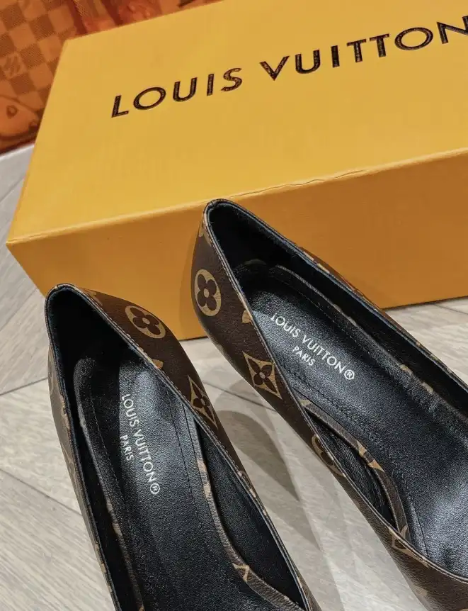 hype LV High Heels