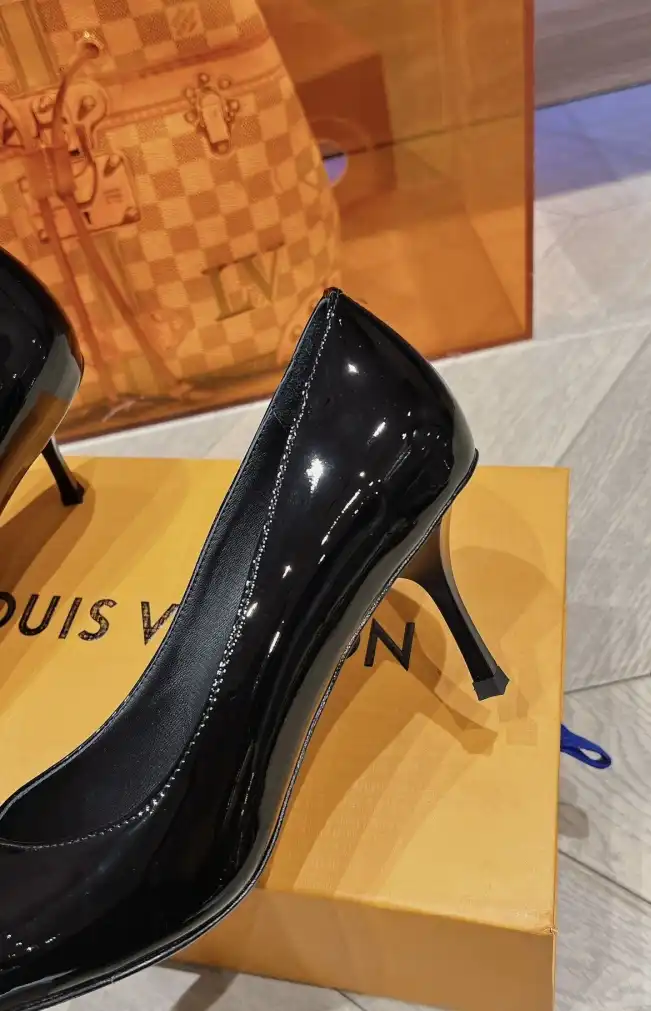 hype LV High Heels