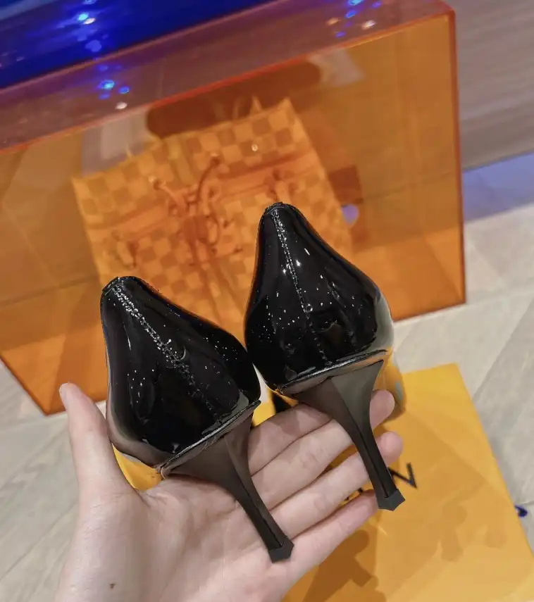 hype LV High Heels