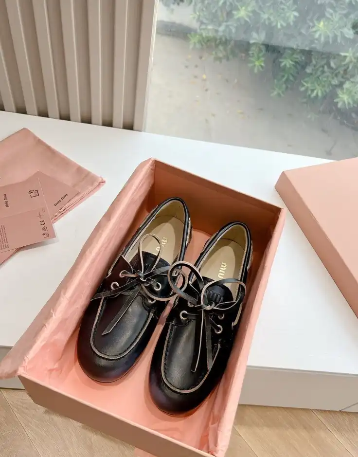 hype Miu Miu Leather Shoes