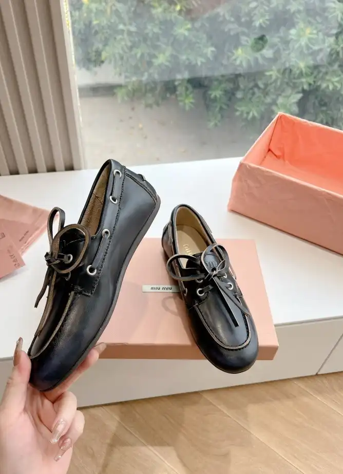 hype Miu Miu Leather Shoes