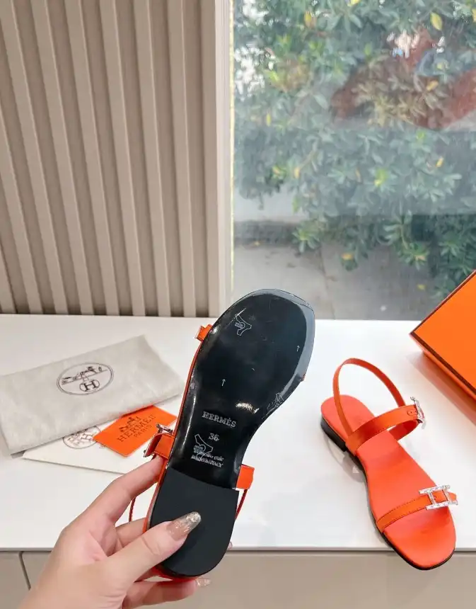 hype Hermes Sandals