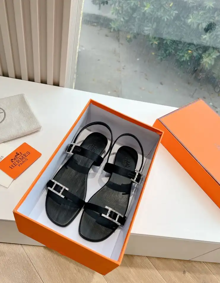 hype Hermes Sandals