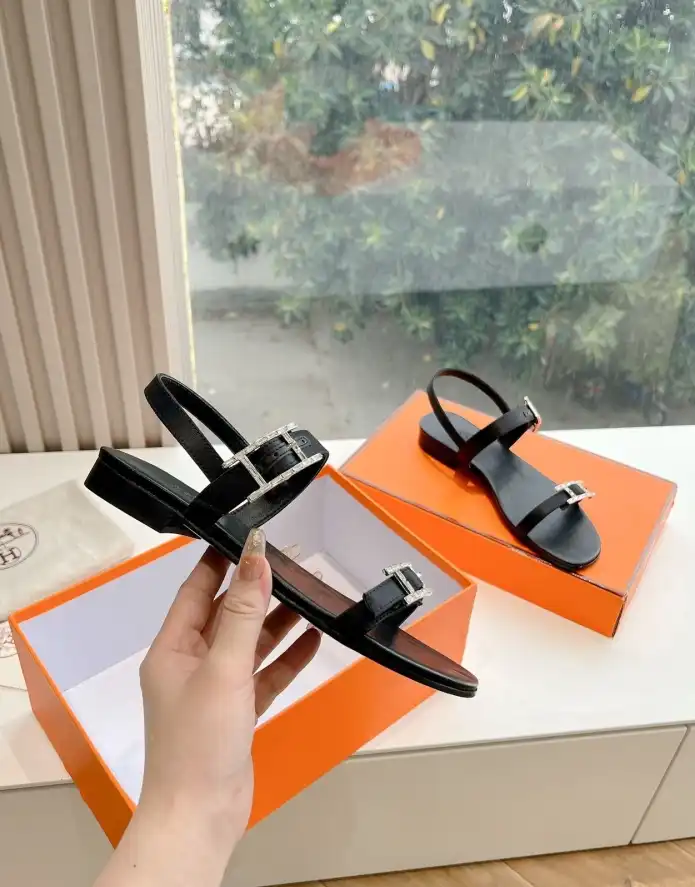 hype Hermes Sandals