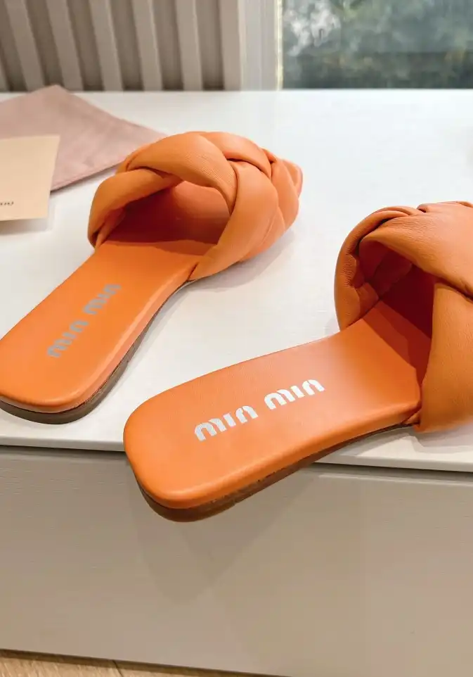 hype Miu Miu Slippers