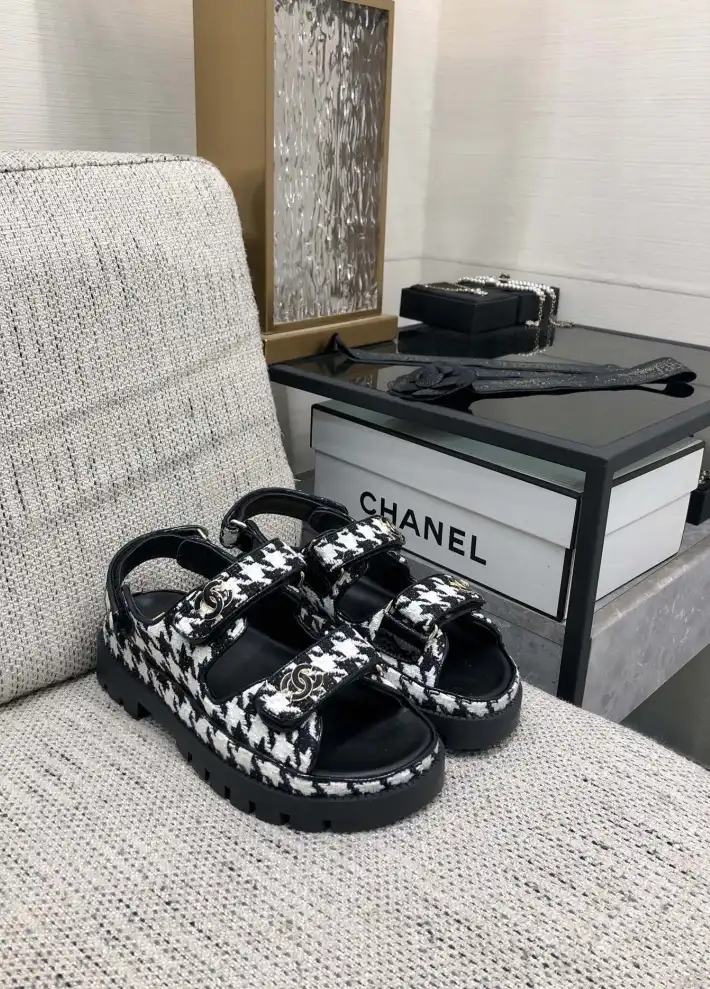 hype Chanel Sandals