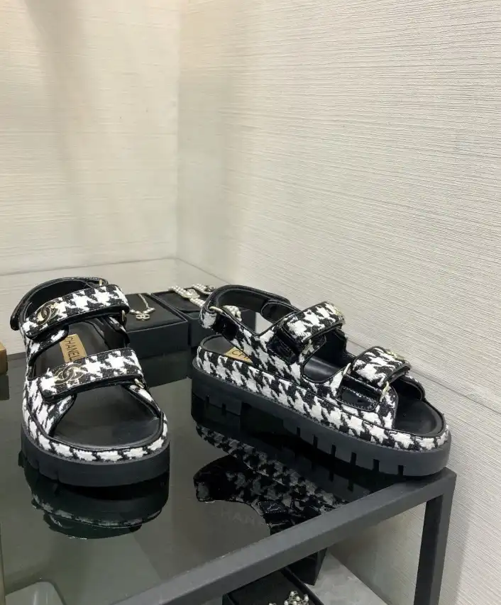 hype Chanel Sandals