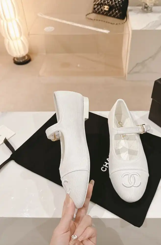 hype Chanel Flat Shoes