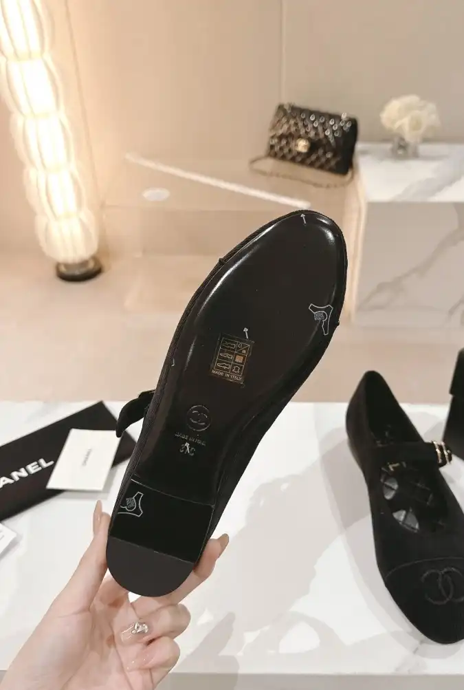 hype Chanel Flat Shoes