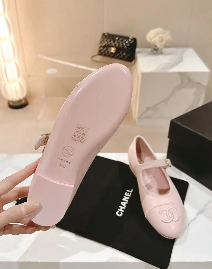 hype Chanel Flat Shoes