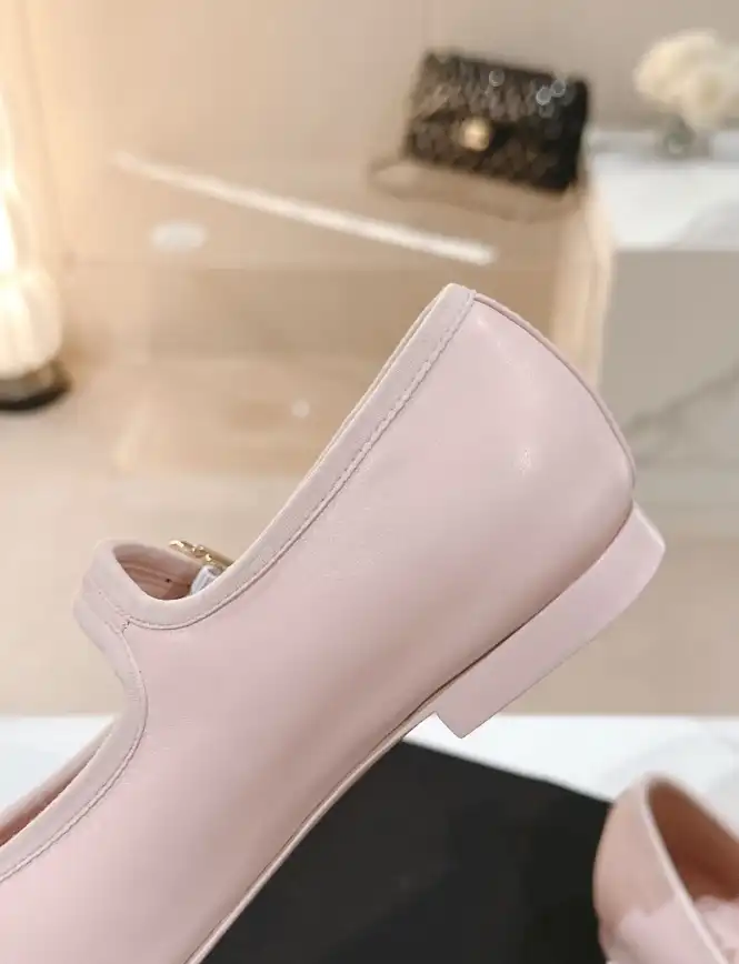 hype Chanel Flat Shoes