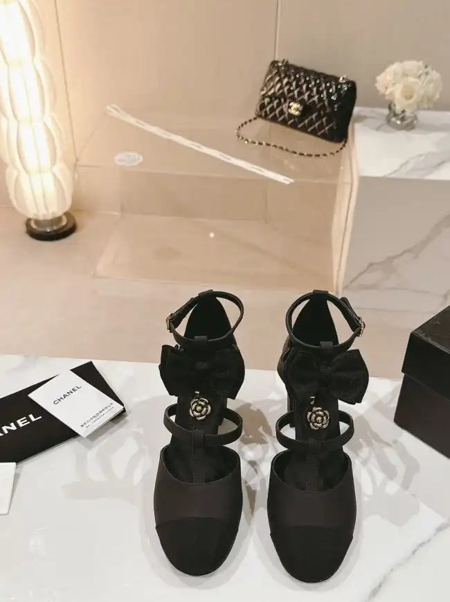 hype Chanel High Heels