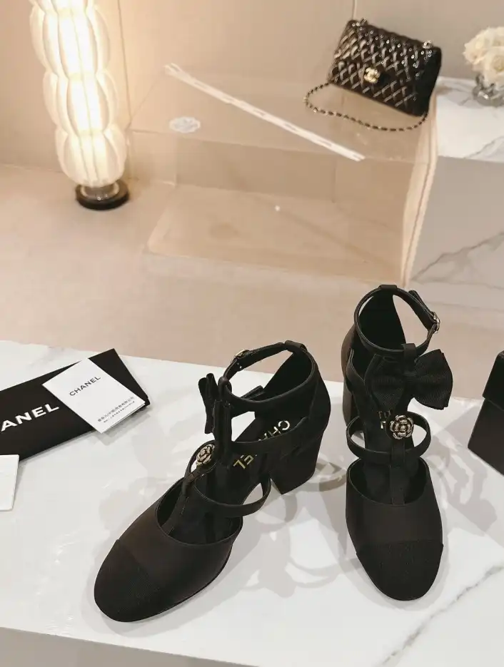 hype Chanel High Heels