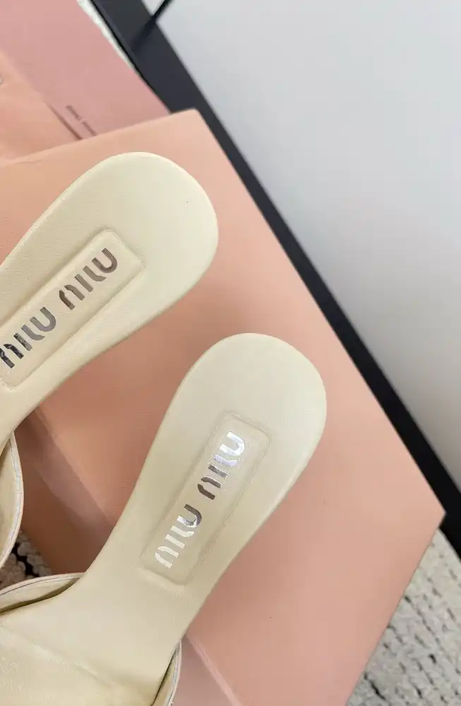 hype Miu Miu High Heels