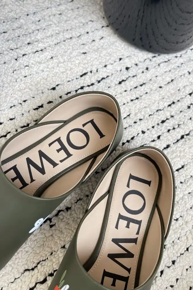 hype Loewe Slippers