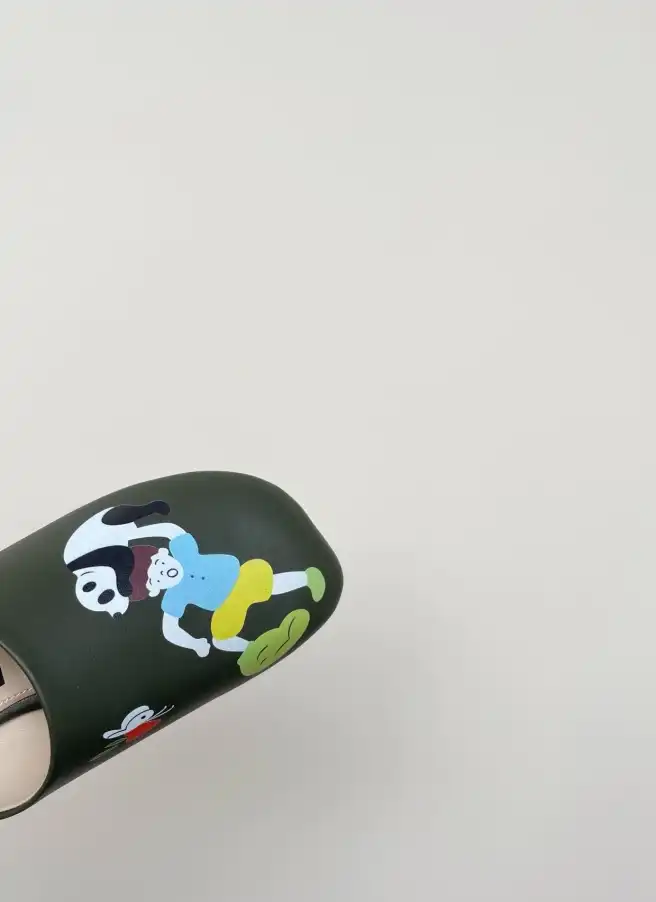 hype Loewe Slippers