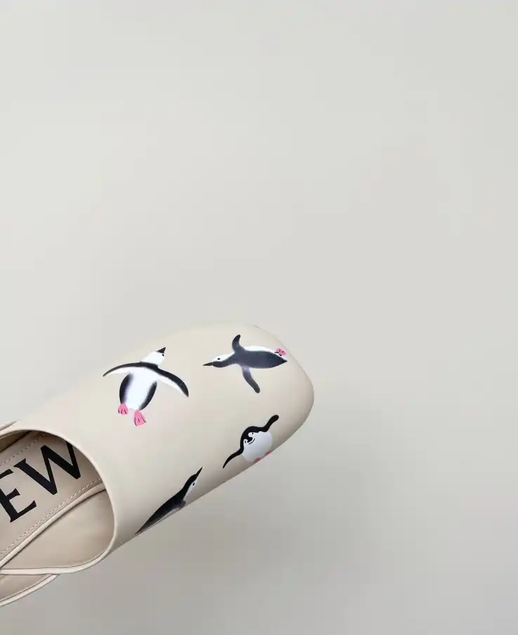 hype Loewe Slippers