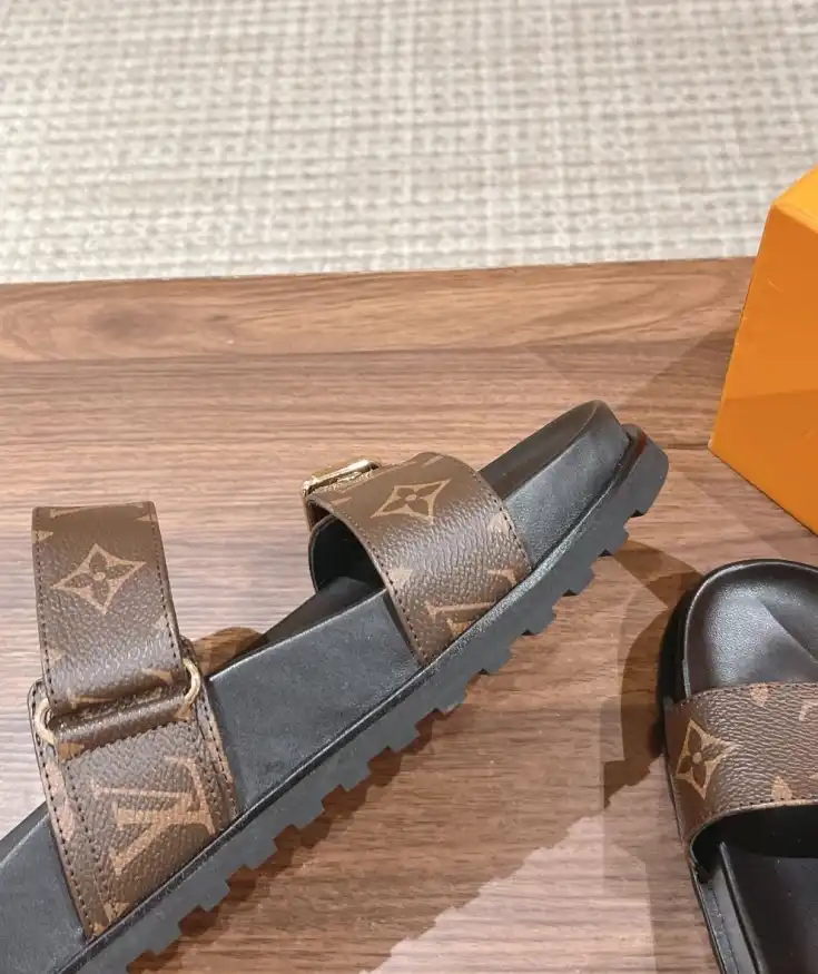 hype LV Sandals