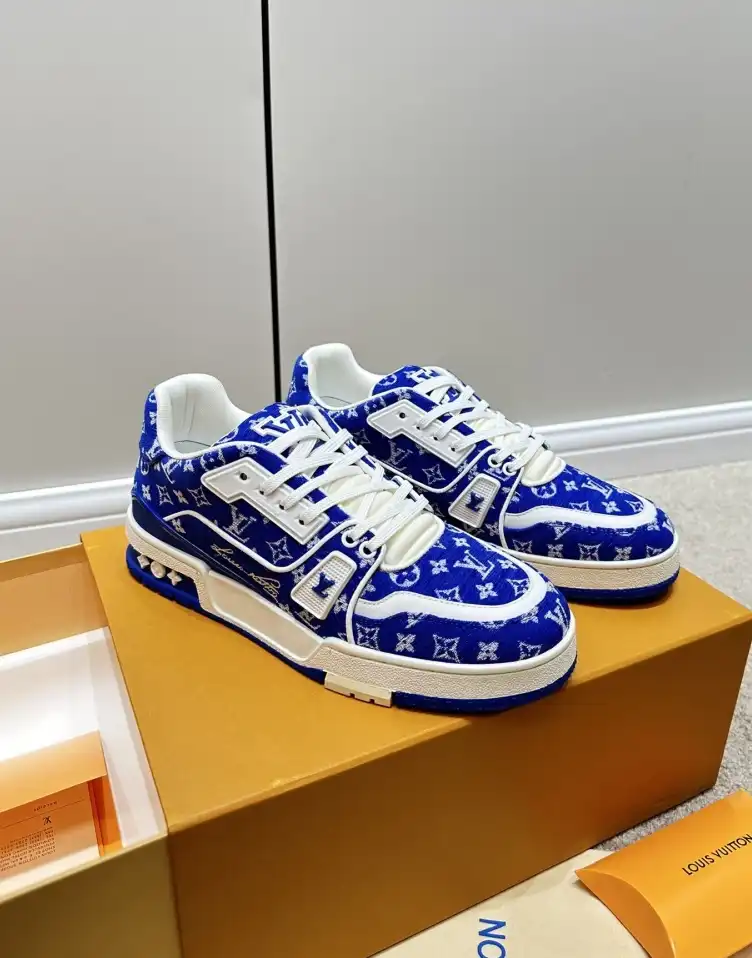 hype Louis Vuitton Sneakers