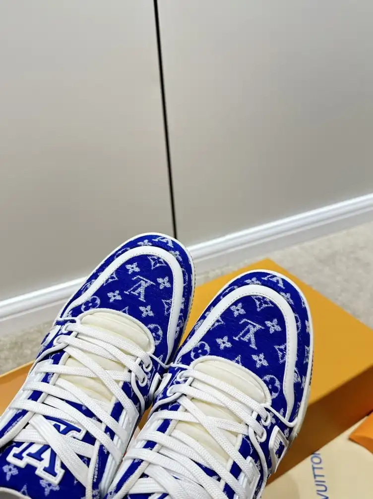 hype Louis Vuitton Sneakers