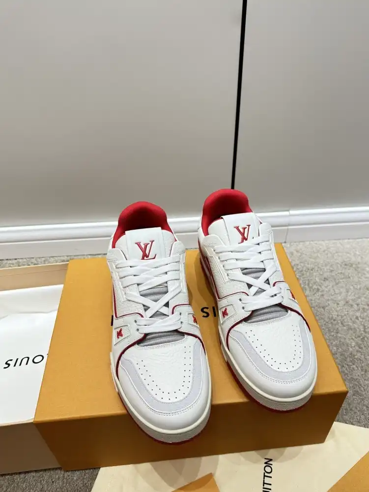 hype Louis Vuitton Sneakers