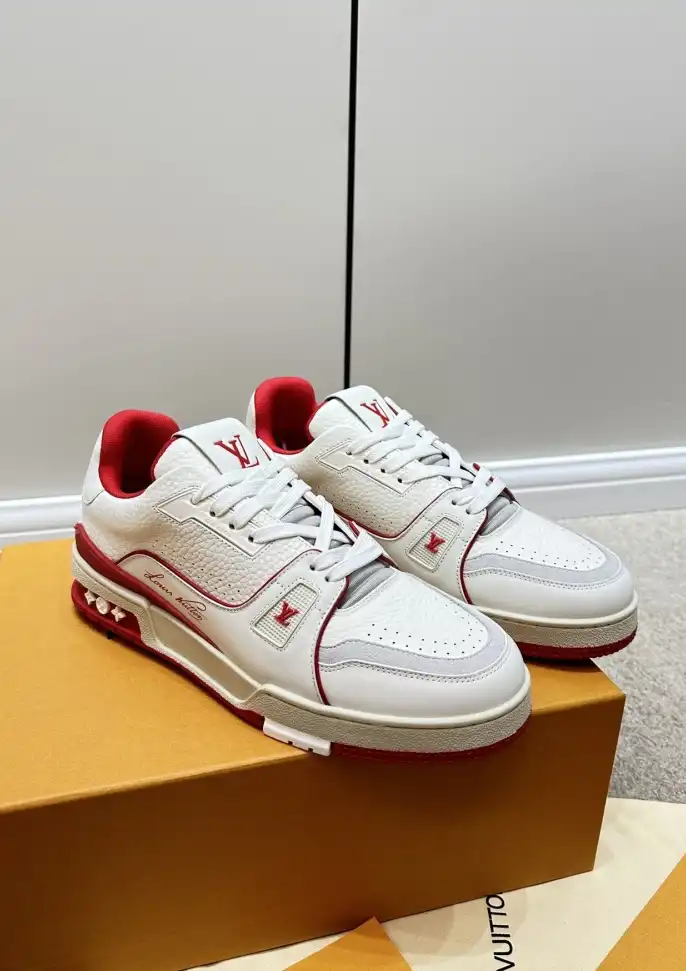 hype Louis Vuitton Sneakers