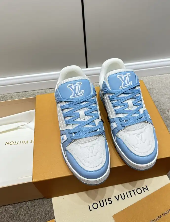 hype Louis Vuitton Sneakers