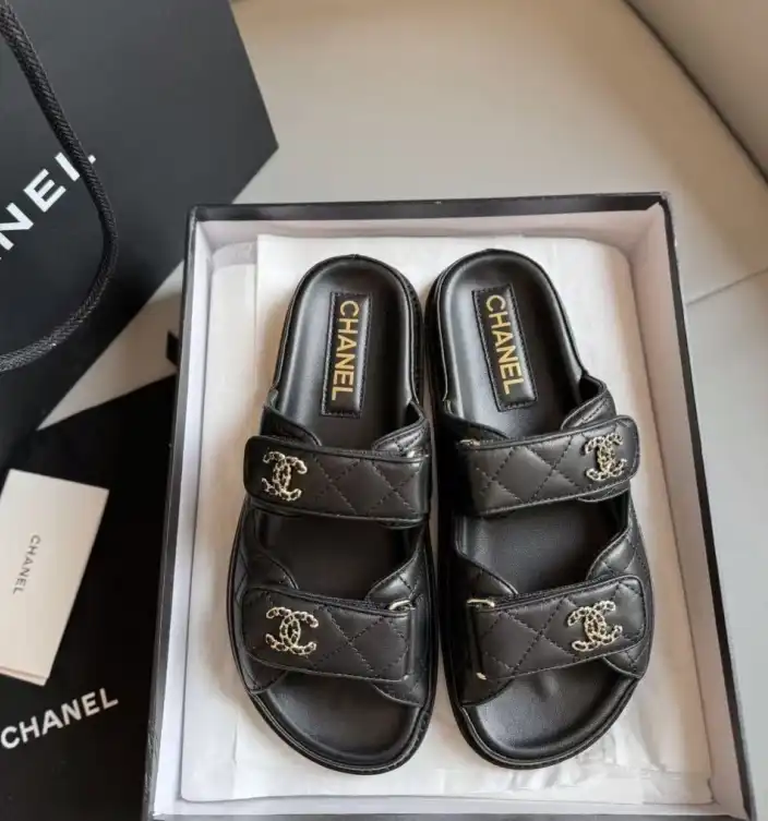 hype Chanel Slippers