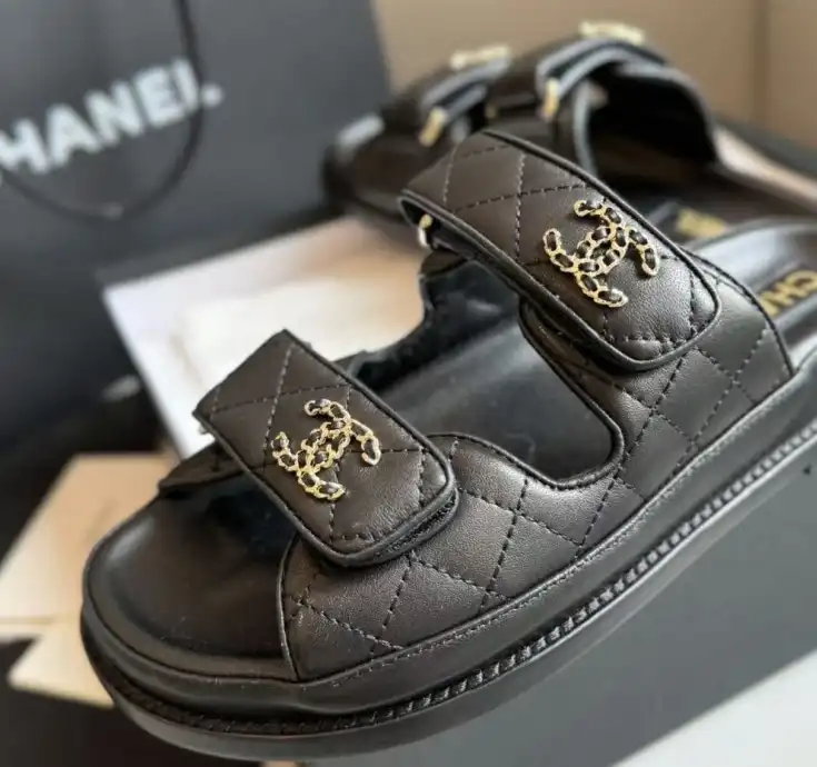 hype Chanel Slippers