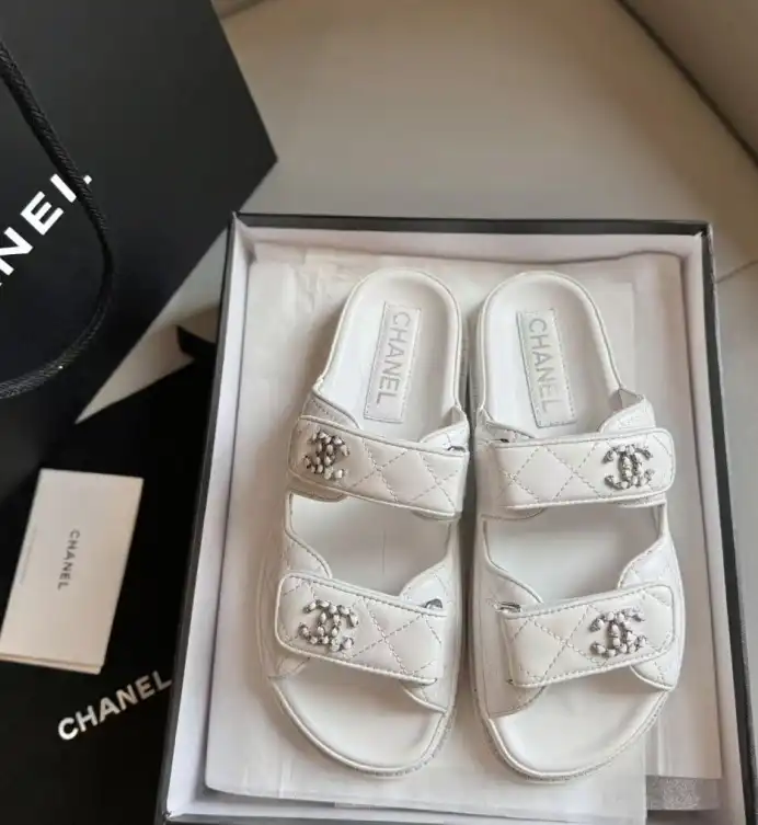 hype Chanel Slippers