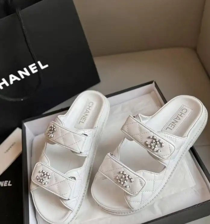 hype Chanel Slippers