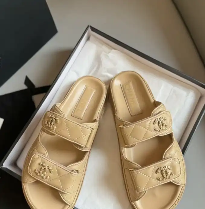 hype Chanel Slippers