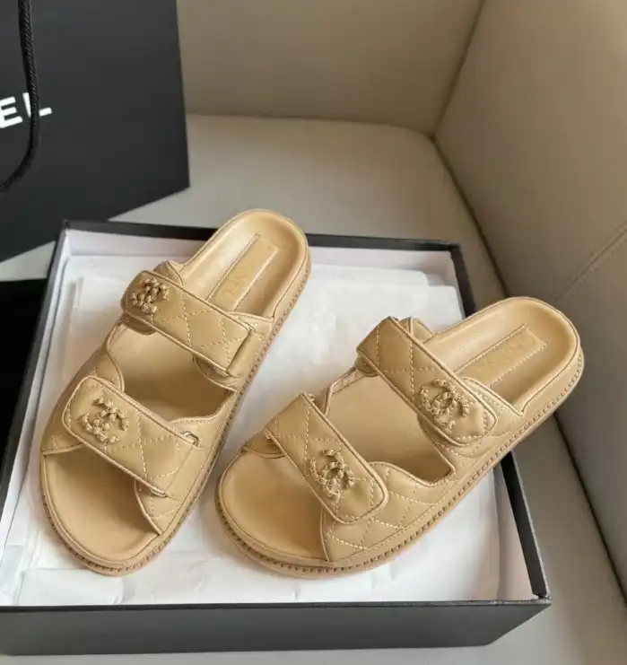 hype Chanel Slippers