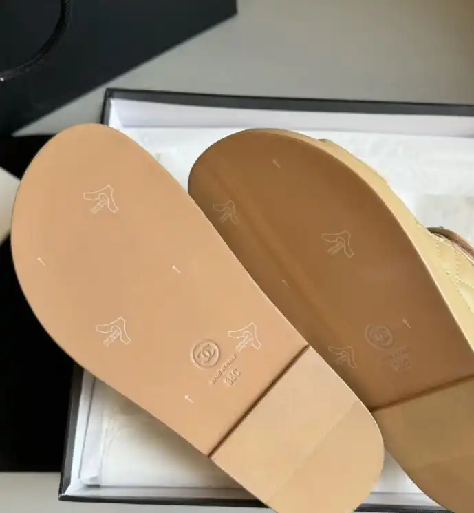 hype Chanel Slippers